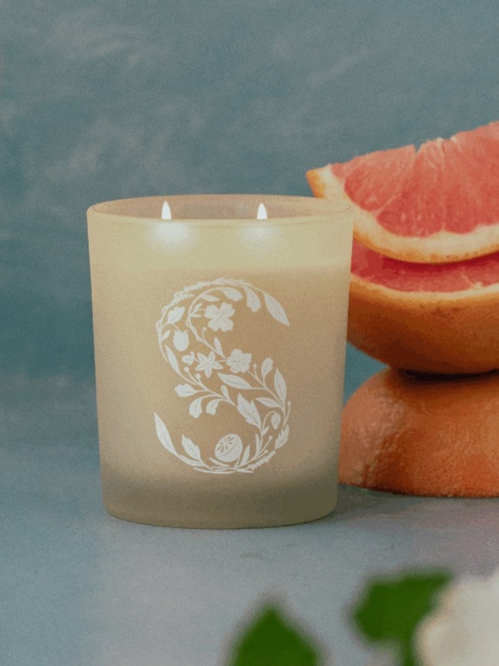 Scentsy Cream Frosted Glass Scented Candle
